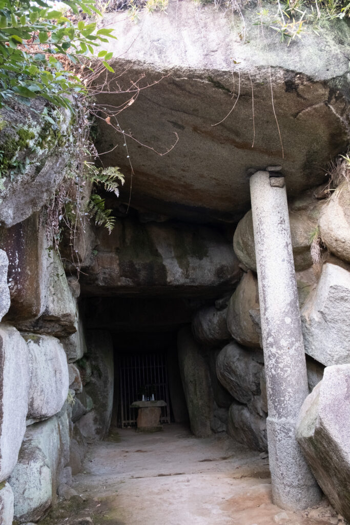 福岡県みやこ町-古墳時代後期の横穴式石室古墳-綾塚古墳-へ ＿空間