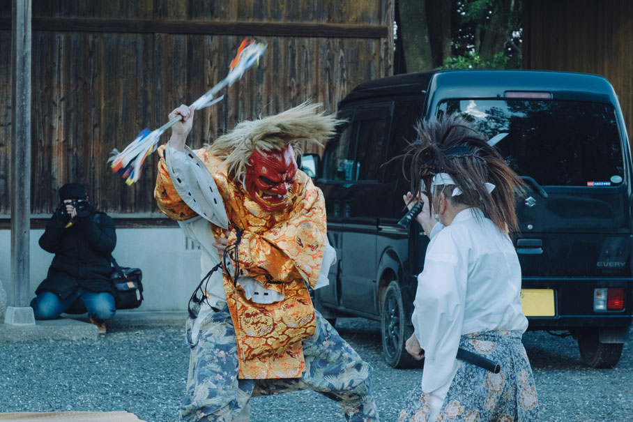【上毛町】八坂神社 唐原神楽講奉納へ|フォトライターの歴史カメラ旅