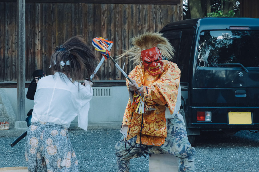 【上毛町】八坂神社 唐原神楽講奉納へ|フォトライターの歴史カメラ旅