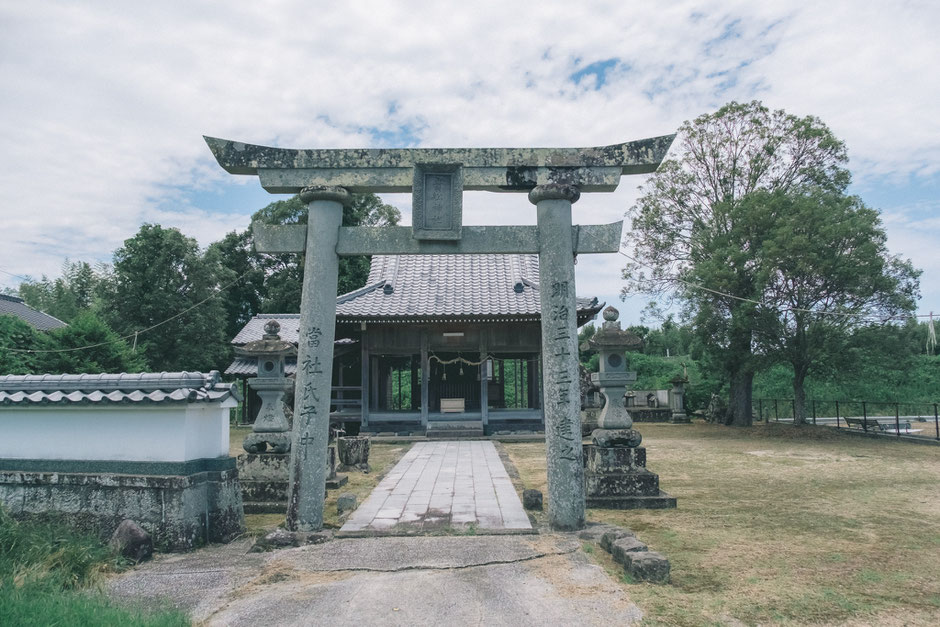 大分県宇佐市 貴船神社(下拝田）鳥居