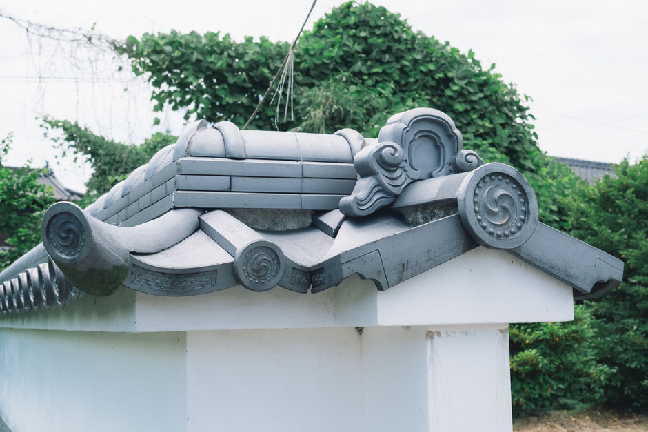 大分県宇佐市 貴船神社(下拝田）右三つ巴