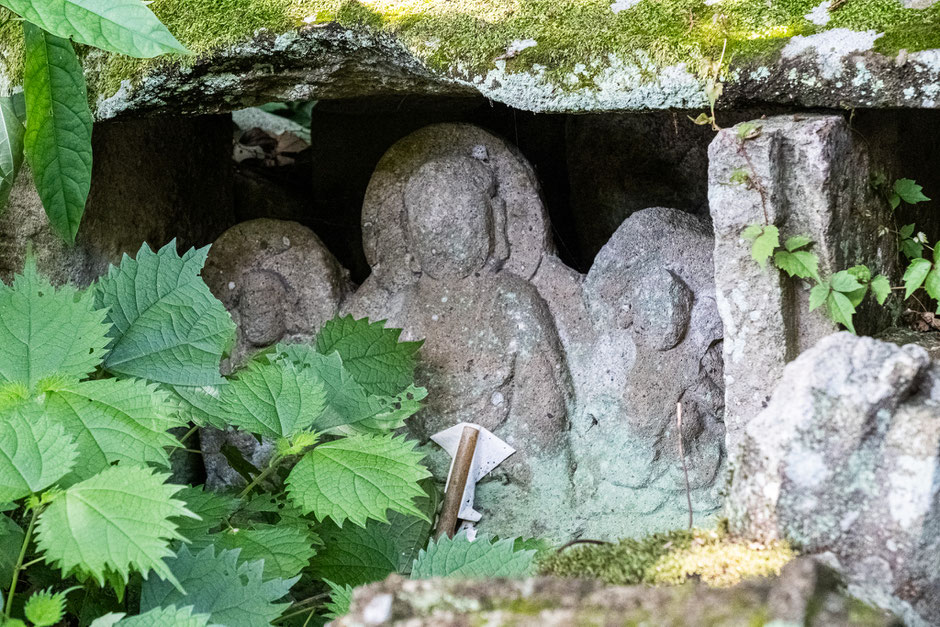 宇佐市安心院町-里の駅近くの貴船神社-戸方