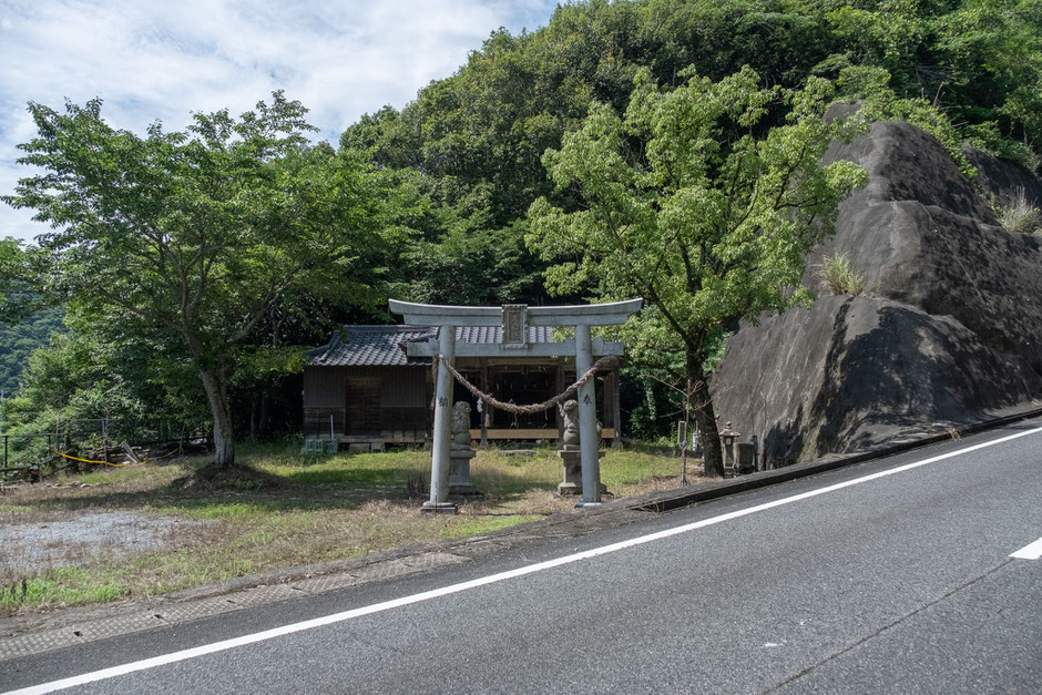 【宇佐市安心院町】里の駅近くの貴船神社(戸方)