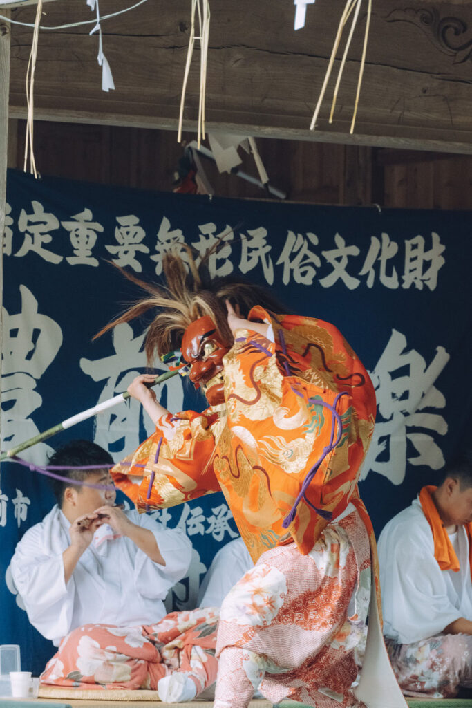 豊前市 上川底 貴船神社 大村神楽講奉納へ|フォトライターの歴史カメラ散歩