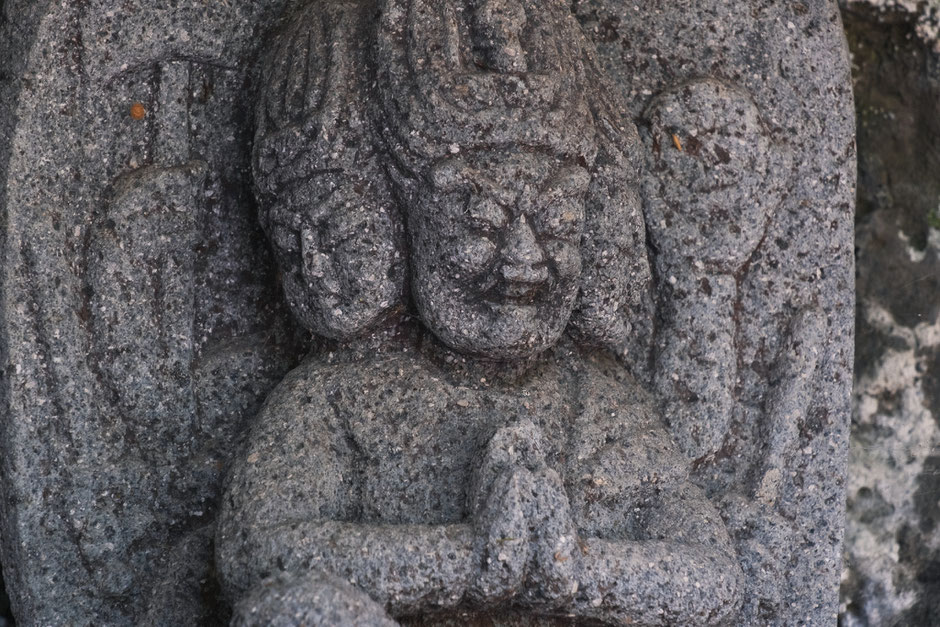 重野岩窟仏（大分県豊後高田市）フォトライター夏の歴史カメラ散歩