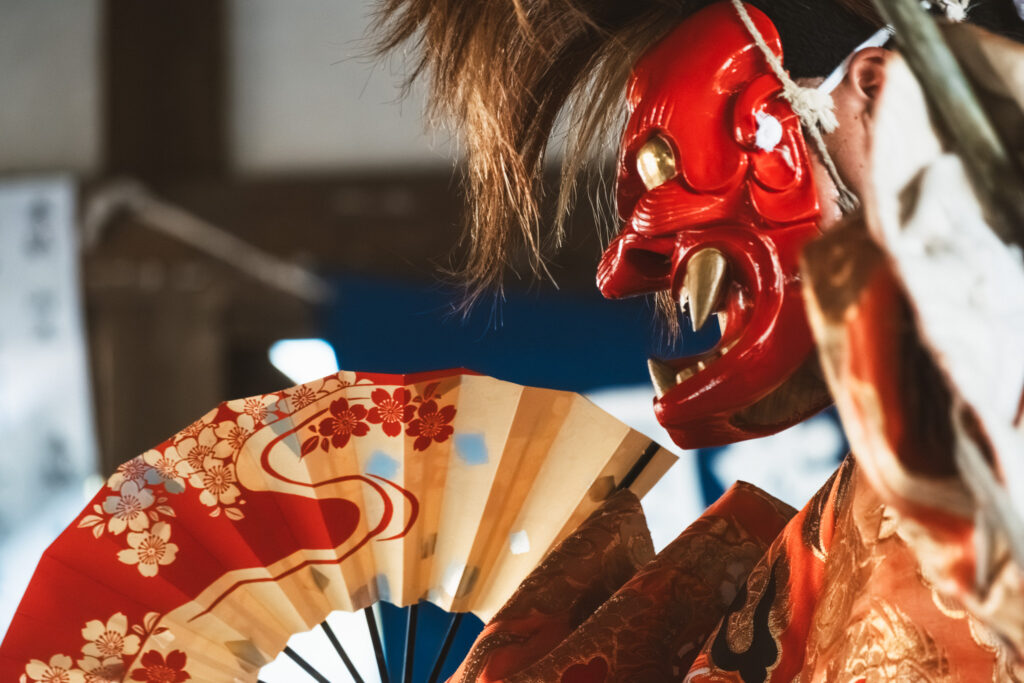 豊前神楽「友枝神楽講」奉納 （宇佐市武領地区／若宮社・稲荷神社・貴布禰神社)歴史カメラ散歩