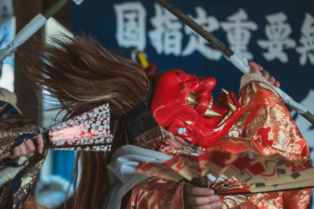 豊前神楽「友枝神楽講」奉納 （宇佐市武領地区／若宮社・稲荷神社・貴布禰神社)歴史カメラ散歩