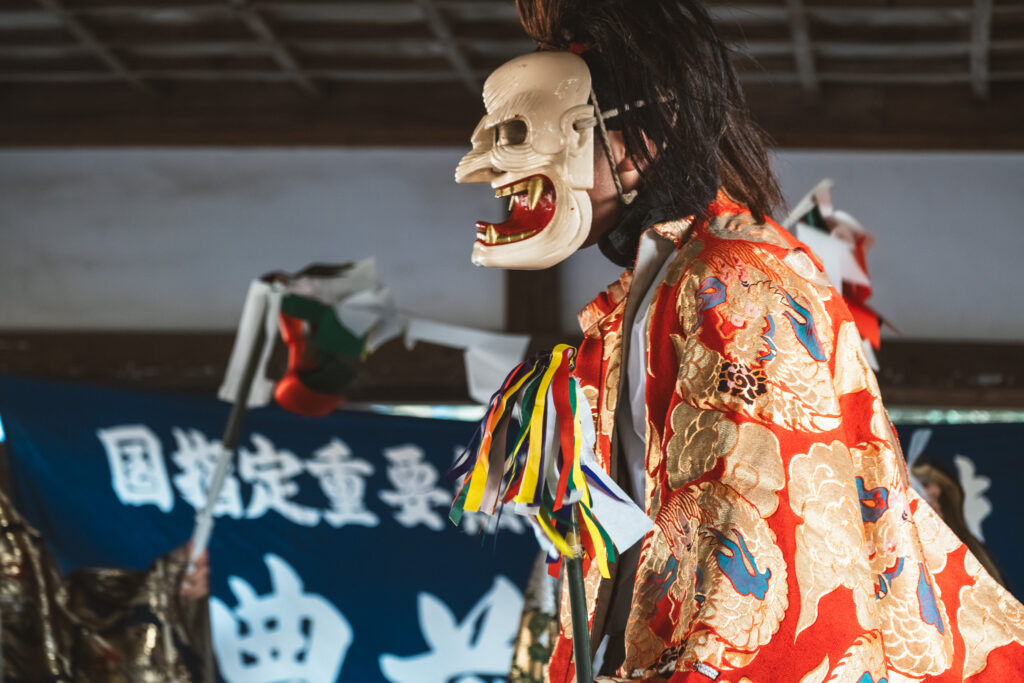 豊前神楽「友枝神楽講」奉納 （宇佐市武領地区／若宮社・稲荷神社・貴布禰神社)歴史カメラ散歩