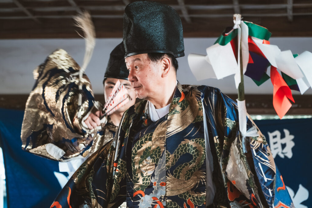 豊前神楽「友枝神楽講」奉納 （宇佐市武領地区／若宮社・稲荷神社・貴布禰神社)歴史カメラ散歩