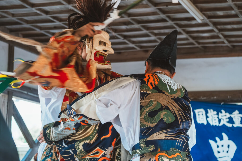 豊前神楽「友枝神楽講」奉納 （宇佐市武領地区／若宮社・稲荷神社・貴布禰神社)歴史カメラ散歩