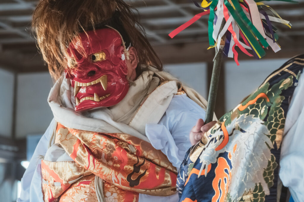 豊前神楽「友枝神楽講」奉納 （宇佐市武領地区／若宮社・稲荷神社・貴布禰神社)歴史カメラ散歩