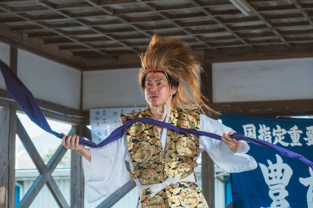 豊前神楽「友枝神楽講」奉納 （宇佐市武領地区／若宮社・稲荷神社・貴布禰神社)歴史カメラ散歩