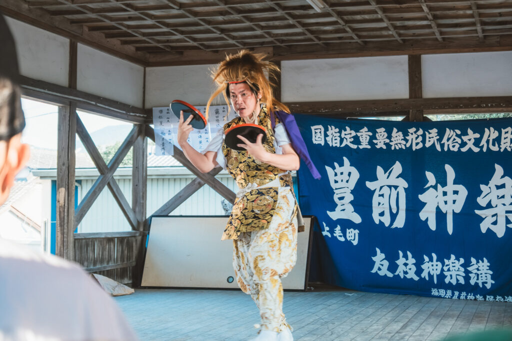 豊前神楽「友枝神楽講」奉納 （宇佐市武領地区／若宮社・稲荷神社・貴布禰神社)歴史カメラ散歩