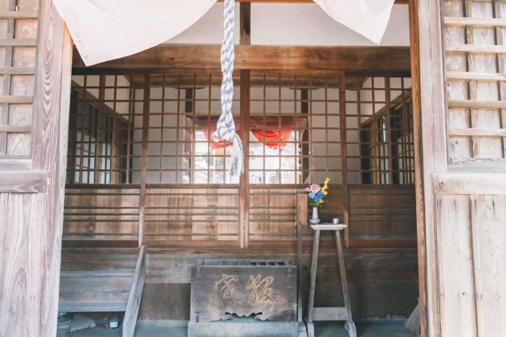 うきは市吉井町-若宮八幡神社内-日岡古墳　淡島神社