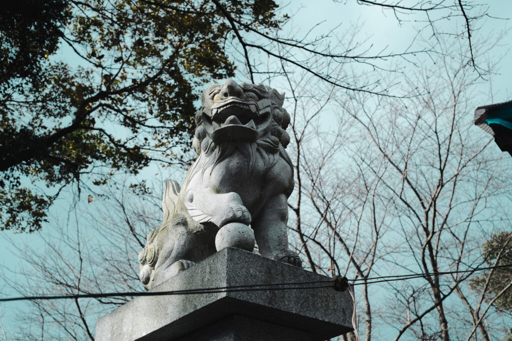 5世紀の大分県で最大の前方後円前期柄鏡式古墳「高倉古墳」、その上に建つ高倉神社へ