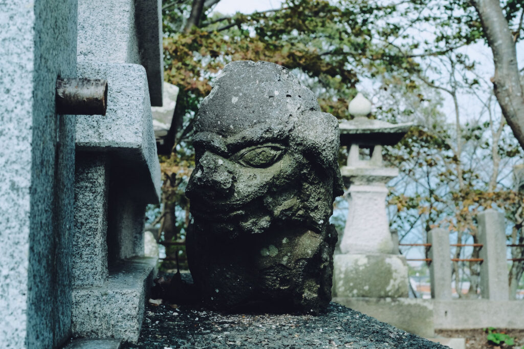 5世紀の大分県で最大の前方後円前期柄鏡式古墳「高倉古墳」、その上に建つ高倉神社へ