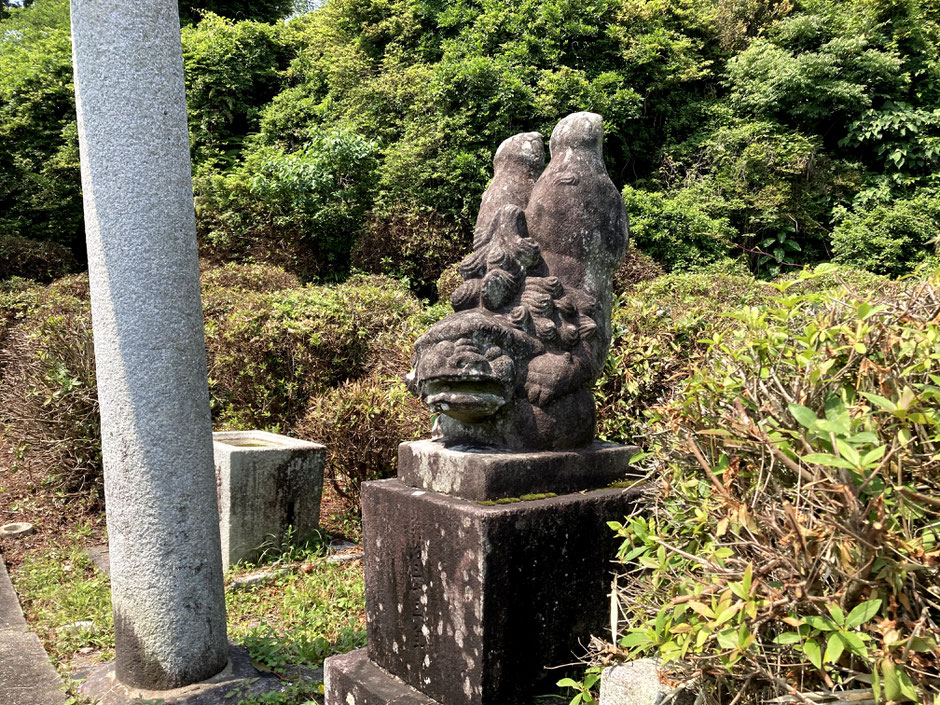 福岡県内にも多い？逆立ち狛犬