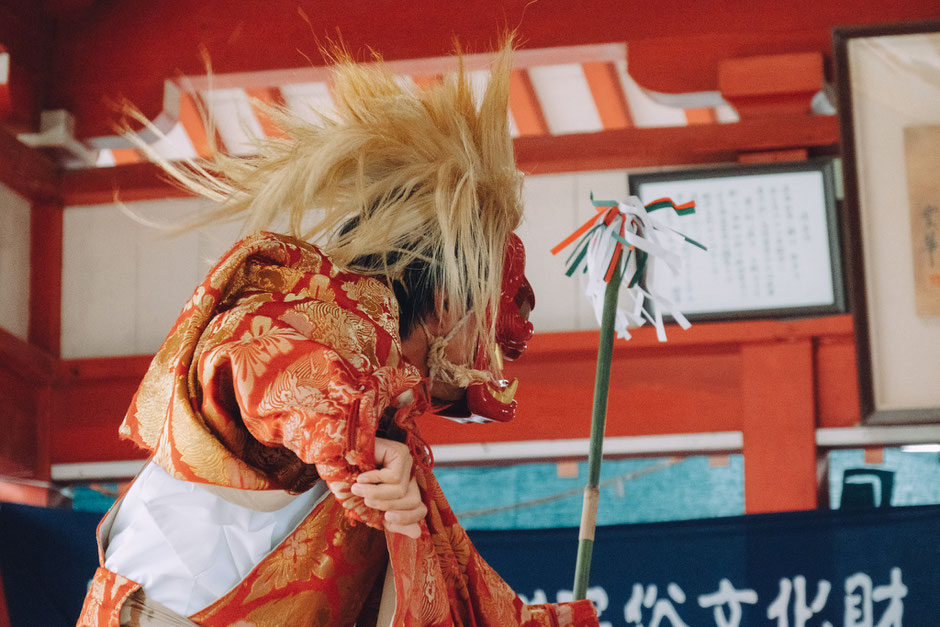 中津市 蛎瀬 八坂神社 蛎瀬神楽奉納へ｜フォトライターの歴史カメラ散歩