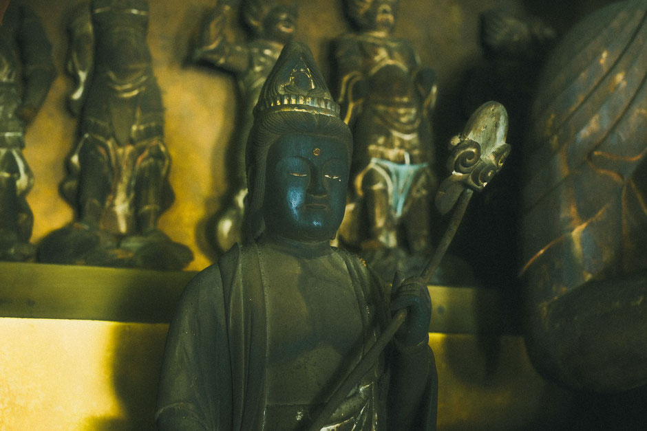 【豊後高田市】国東半島 黒土不動尊 無動寺へ 貴重な仏像を間近で