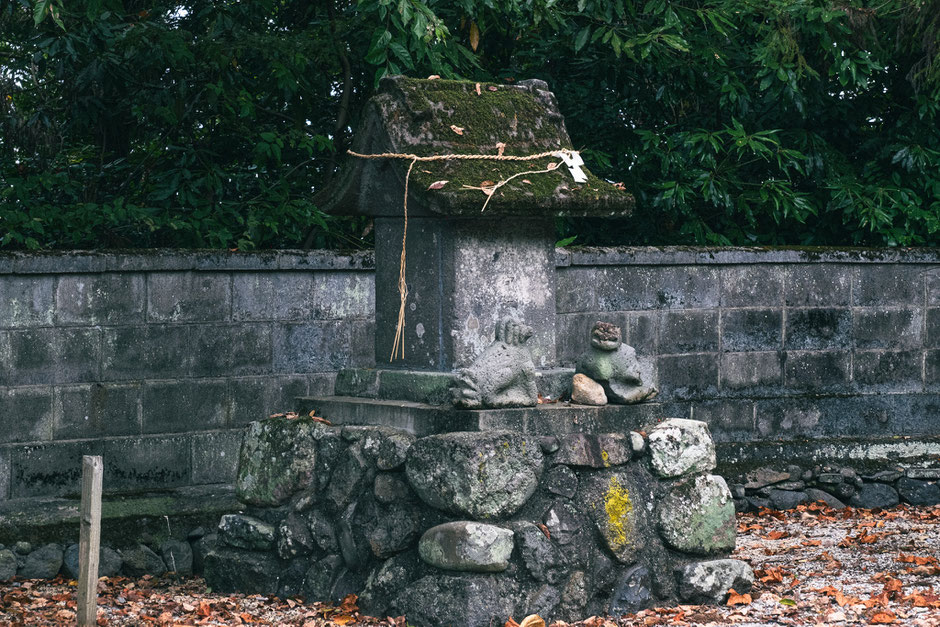 初めて「瀬織津姫」を意識した上毛町・牛頭天王公園の八坂神社 石祠