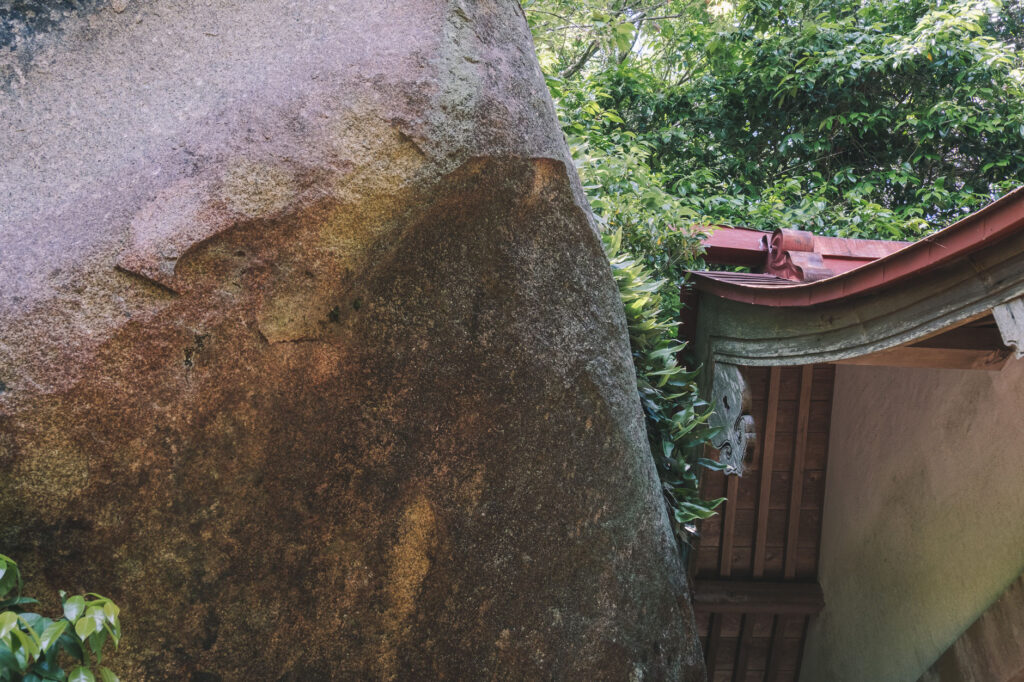 八景山-みやこ町-太祖神社-磐座