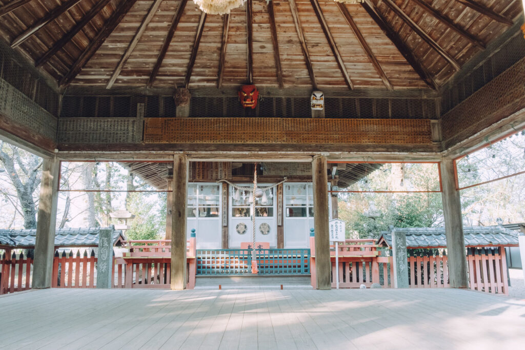 宇佐市-大分県宇佐市と福岡県宗像市をつなぐ高家神社