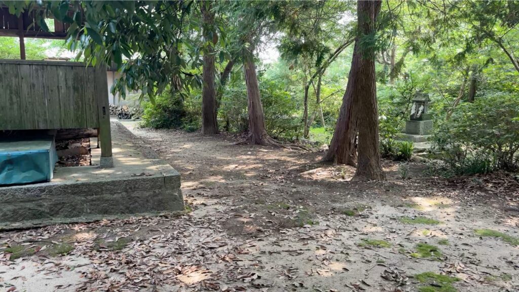 歴謎旅-行橋-今井熊野神社-石祠