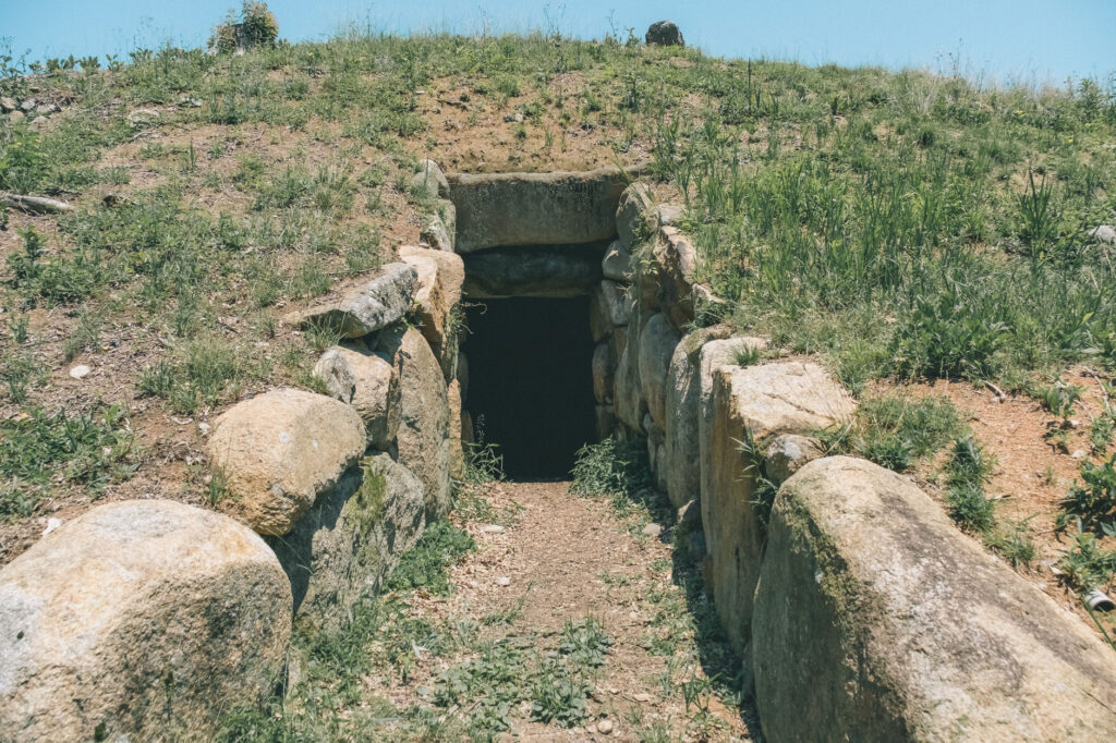 甲塚古墳-みやこ町-を歩く-古墳入口