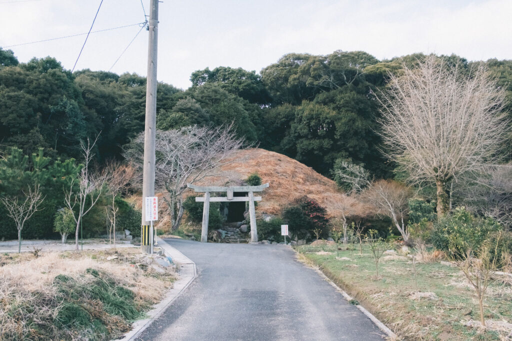 福岡県みやこ町-古墳時代後期の横穴式石室古墳-綾塚古墳-へ (7)