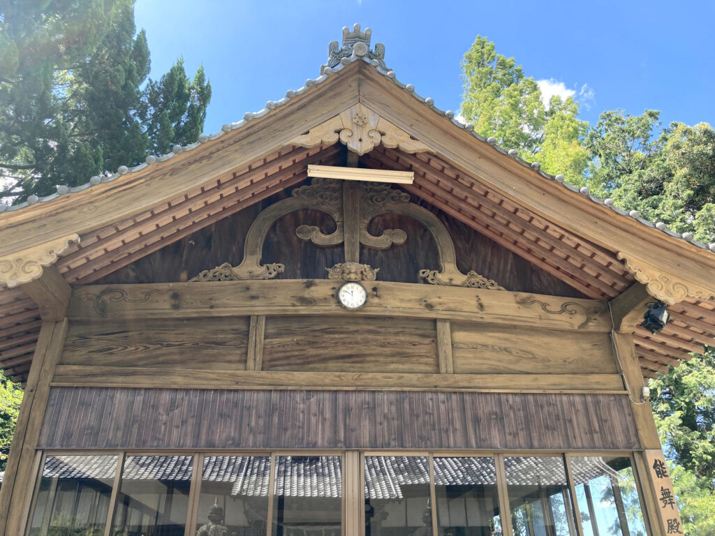 若宮八幡神社の社殿4棟