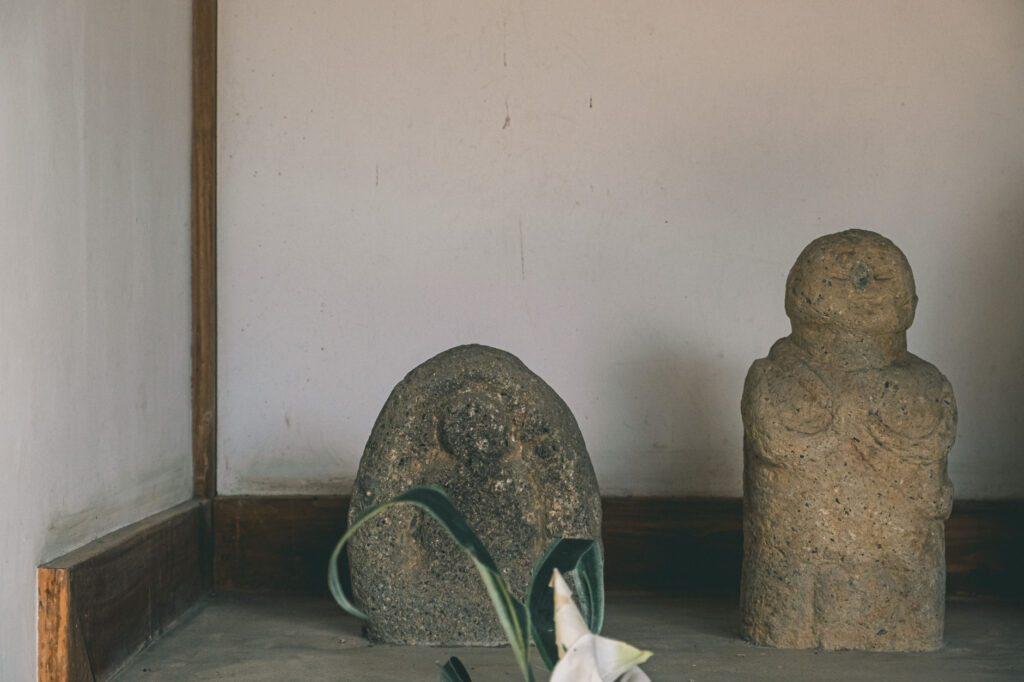 豊後高田市-雷鬼の岩屋神社で見つけた阿弥陀堂 (2)