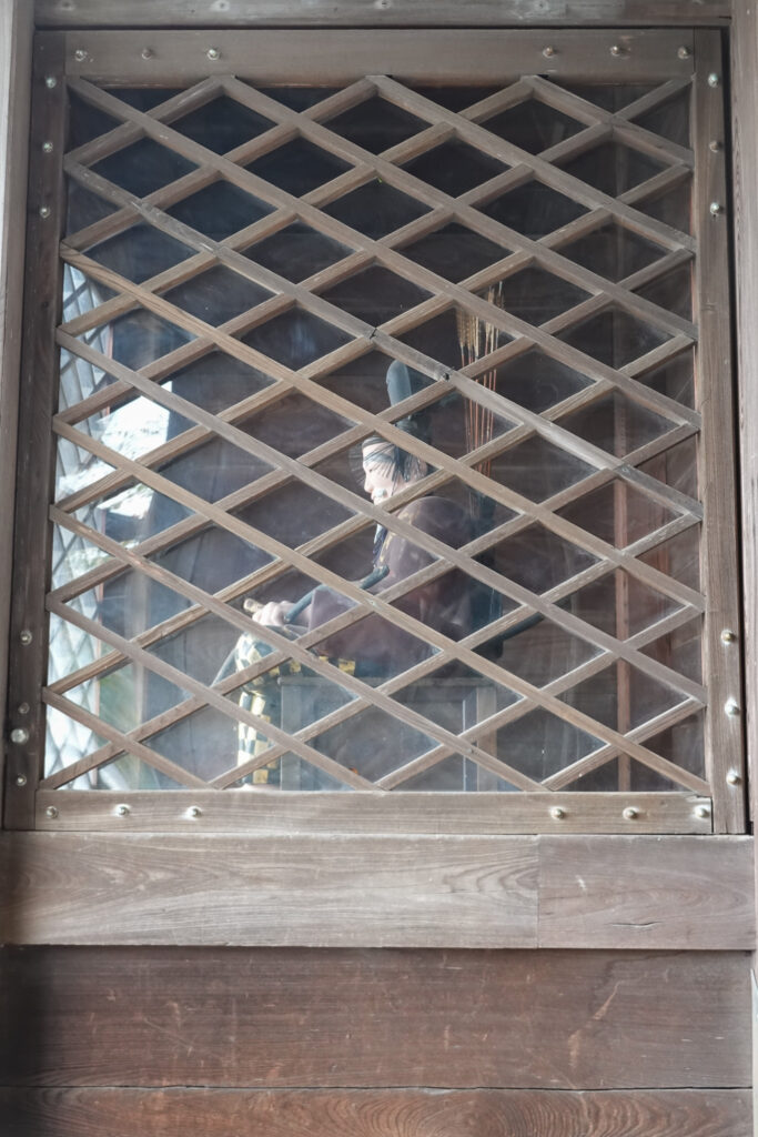 長崎　諏訪神社　随神