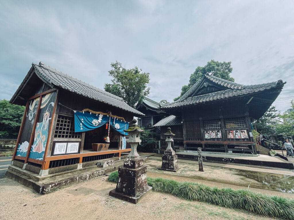 豊玉姫神社内 八坂神社