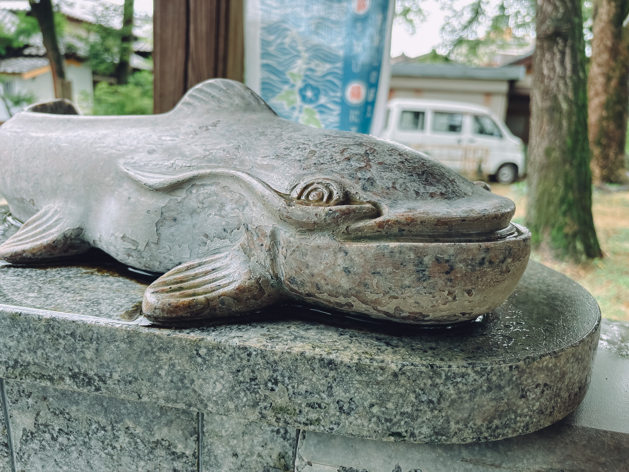 【佐賀県・嬉野市】なまずが神様のお使い、豊玉姫神社へ