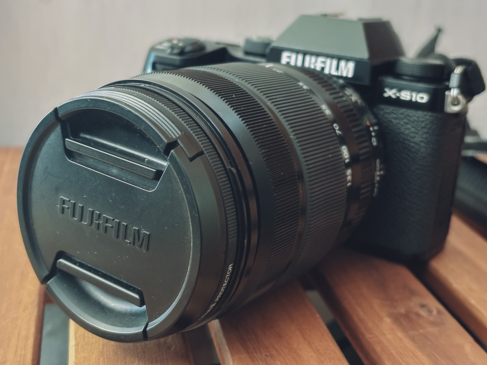 [富士フイルム フジノンレンズ XF18-135mmF3.5-5.6 R LM OIS WR]で神楽を撮る | 撮影方法と神楽の作例集 (祭りスナップの作例も)