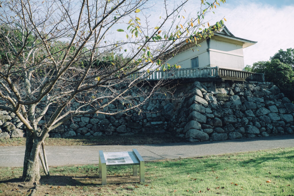 【大分県・中津城】古代七世紀の山城「唐原山城」から持ち出された石が用いられた石垣