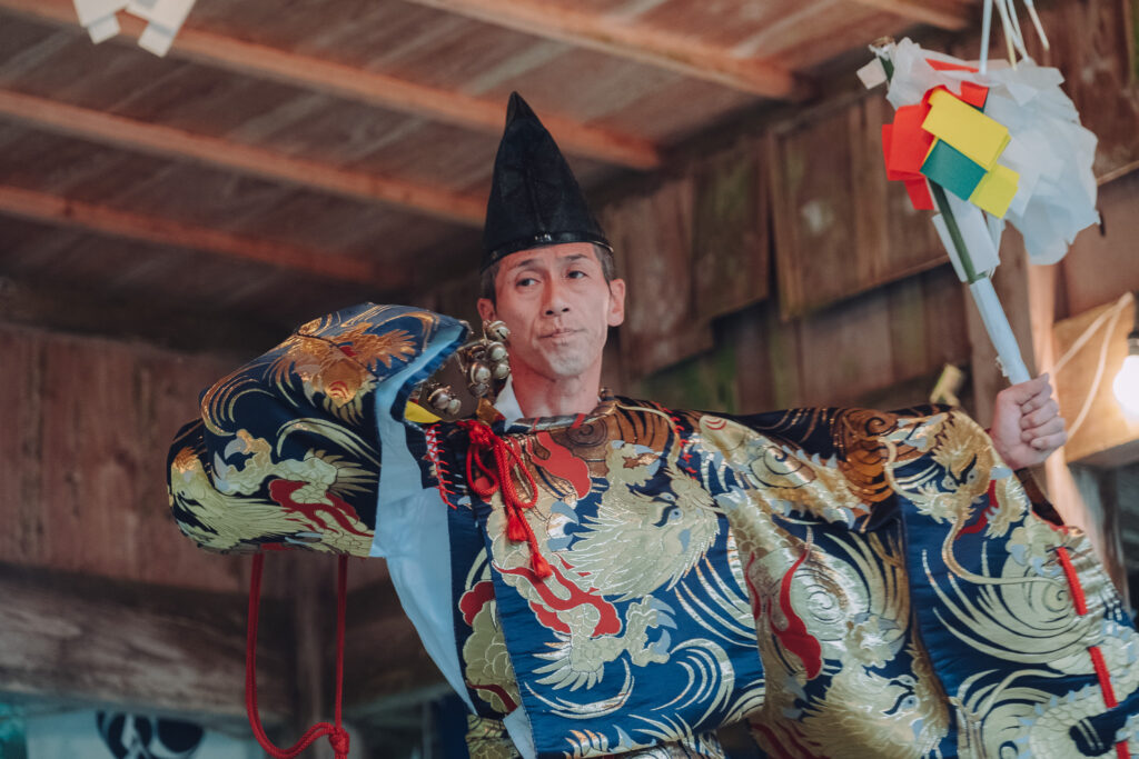 【中津市本耶馬渓町】羅漢寺八坂神社 黒土神楽講奉納へ