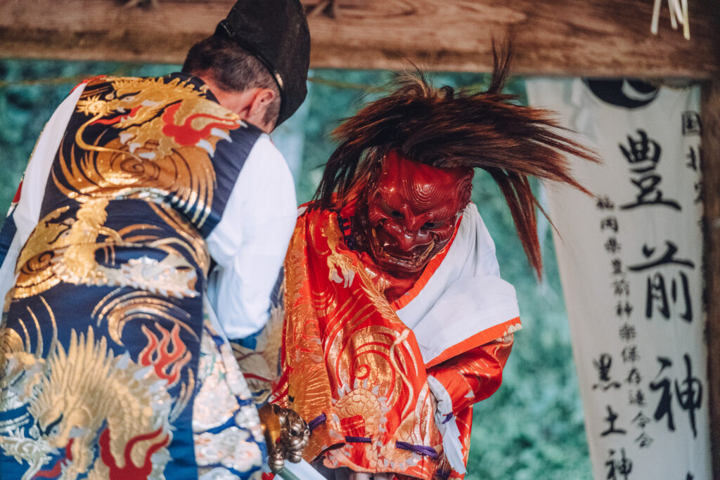 【中津市本耶馬渓町】羅漢寺八坂神社 黒土神楽講奉納へ