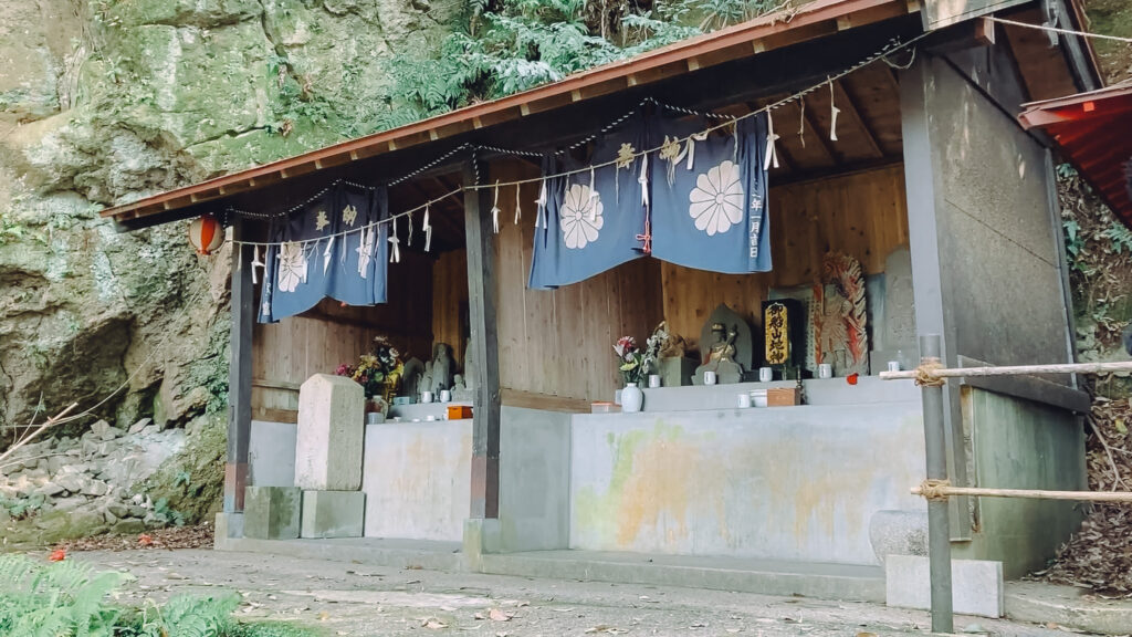 佐賀県武雄市 御船山楽園「五百羅漢」へ