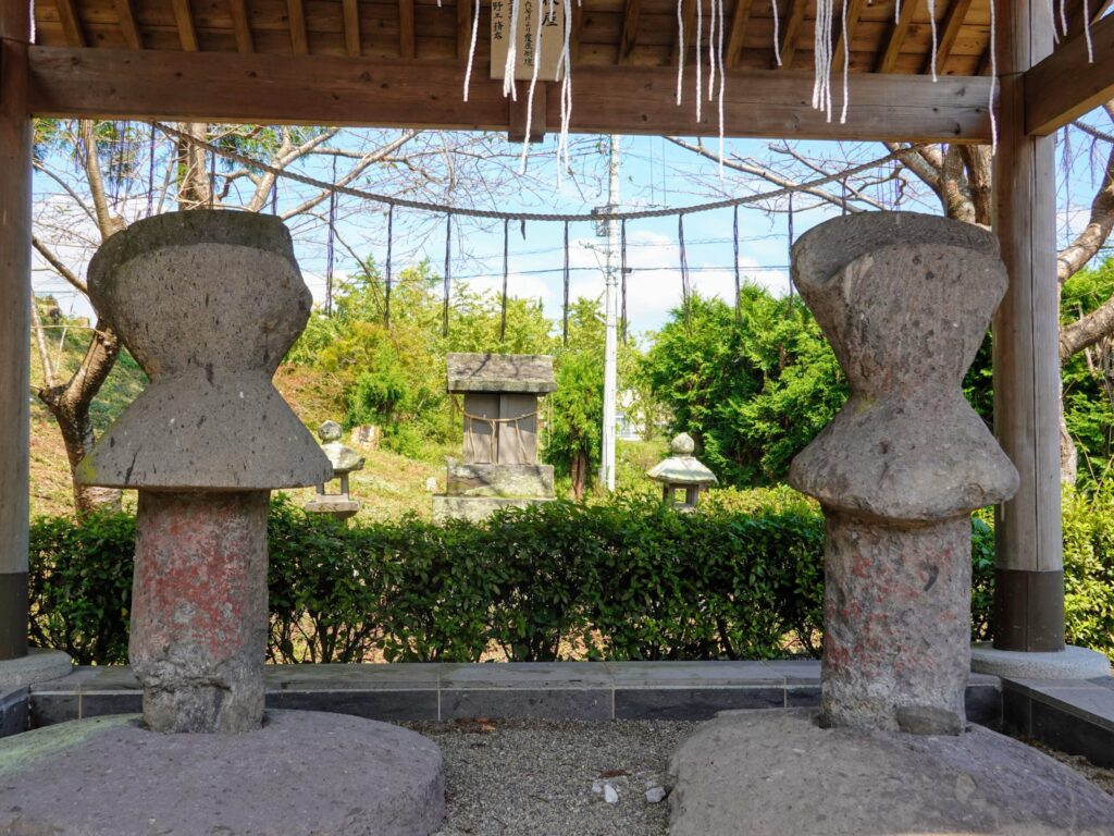 臼塚古墳の石人