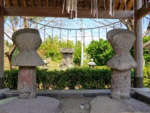 臼塚古墳の石人