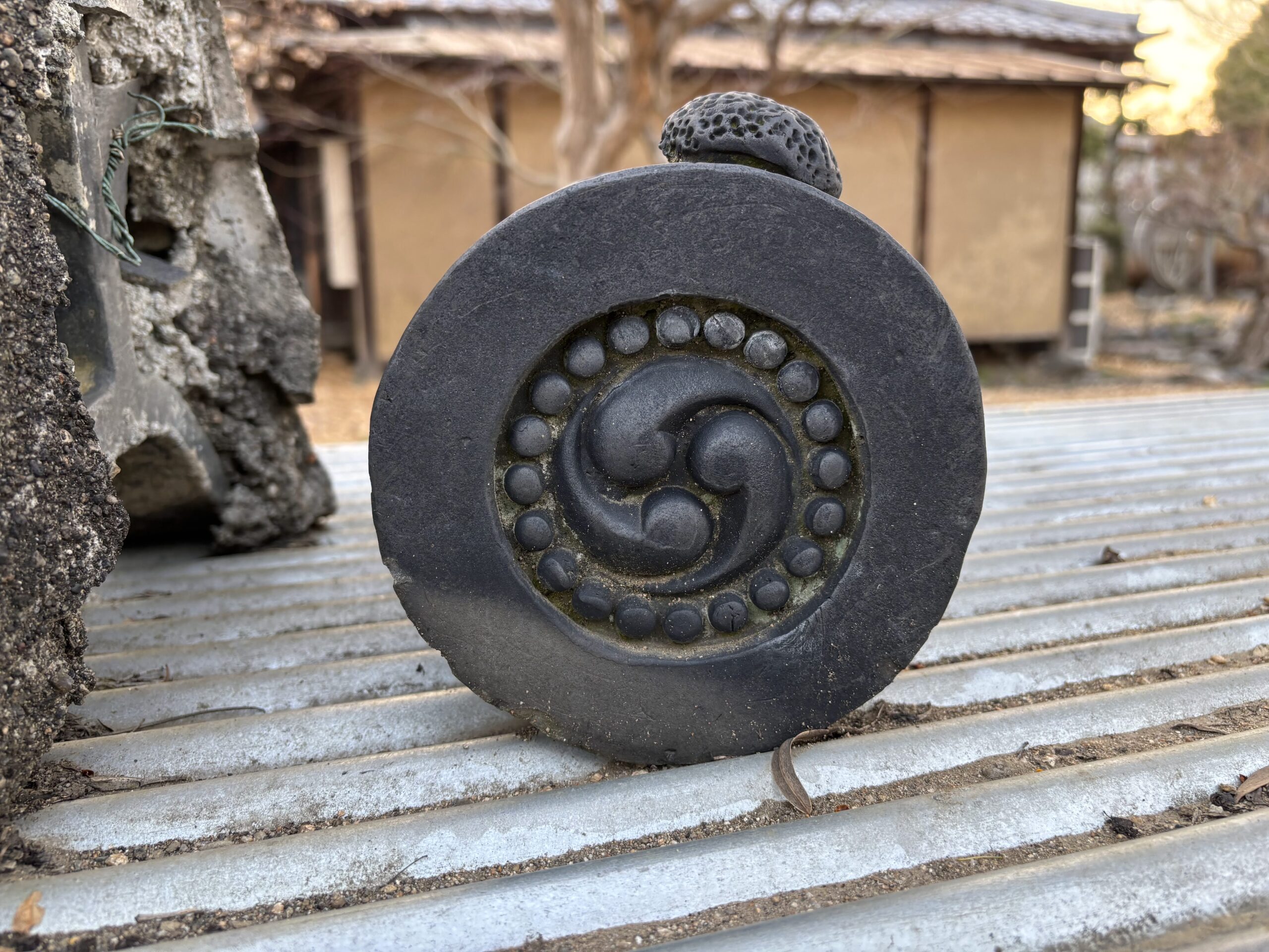 うきは市で見つけた右三つ巴紋