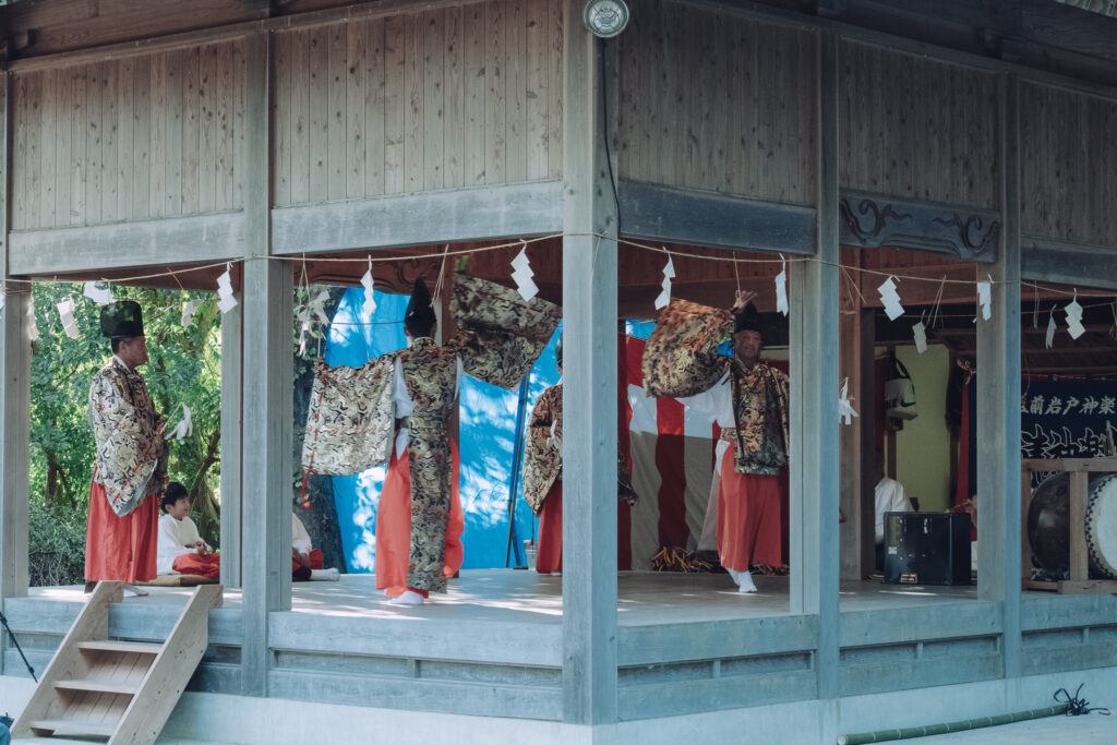 【大分県中津市】鍋島貴船神社 今津神楽社奉納へ