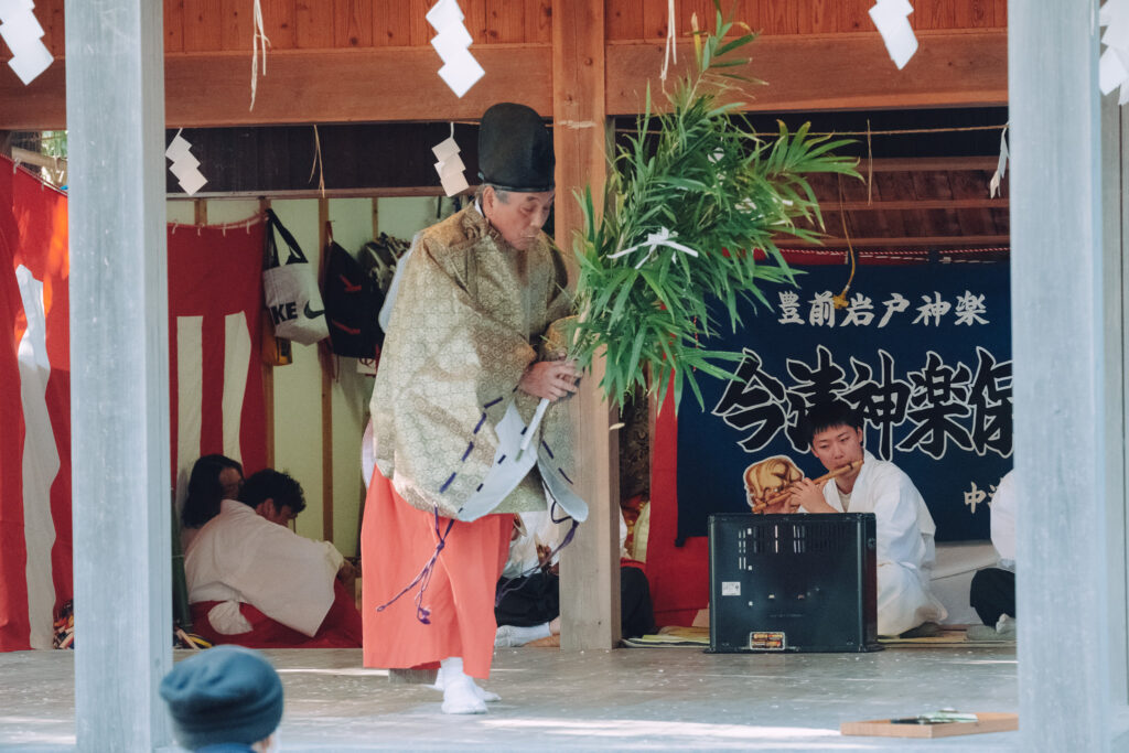 【大分県中津市】鍋島貴船神社 今津神楽社奉納へ