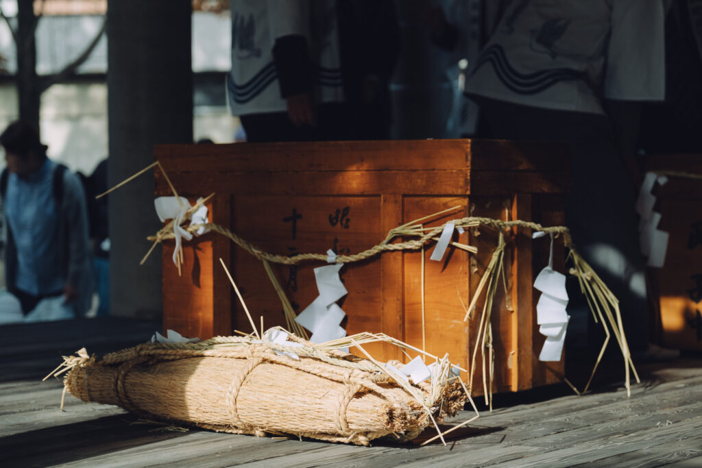 【大分県中津市】中殿貴船神社かまぎ餅神事 蛎瀬神楽奉納へ