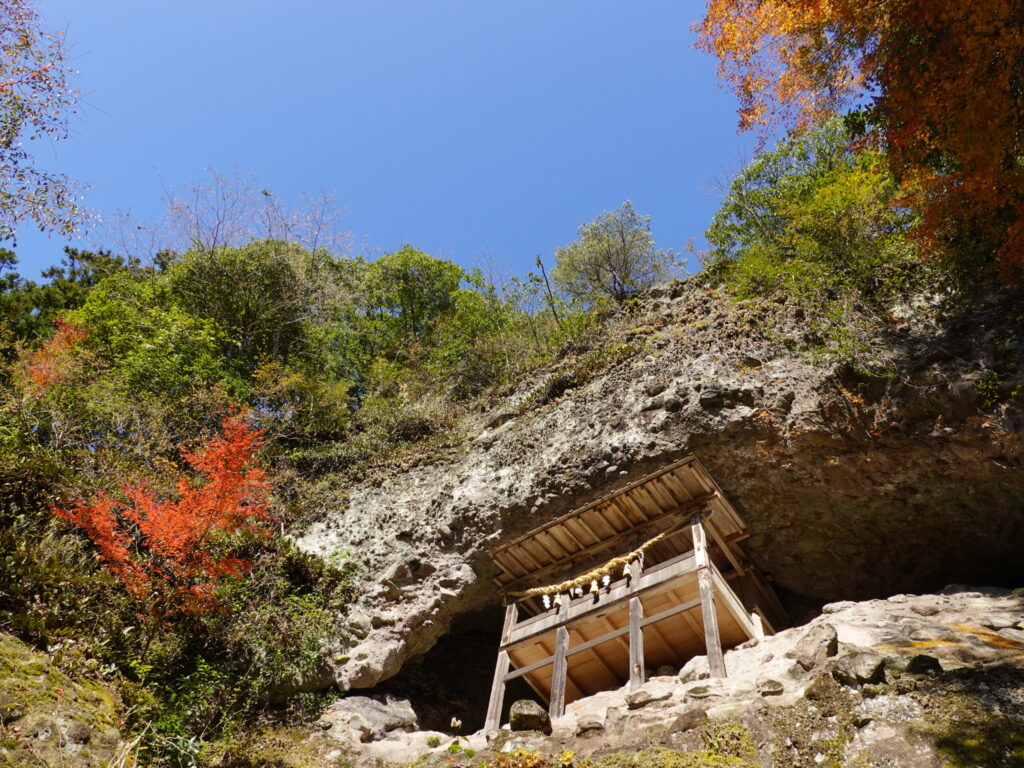 【福岡県朝倉郡東峰村】宝珠山 岩屋神社 2019年11月 撮影記録