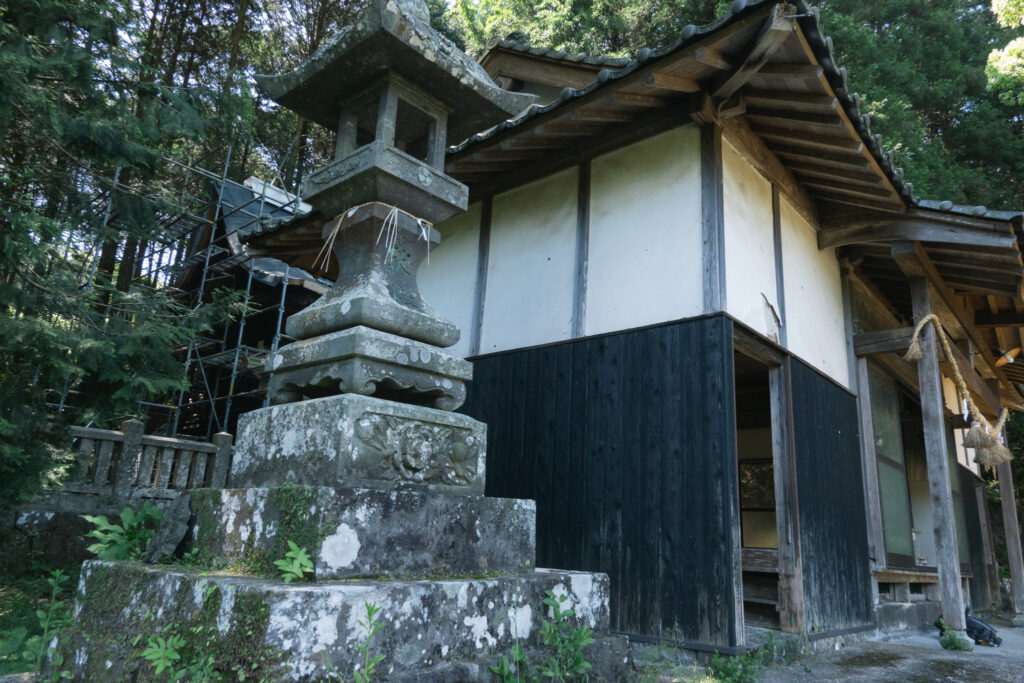 斧立八幡神社