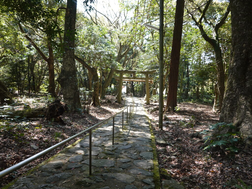 北九州市八幡西区 市瀬 鷹見神社