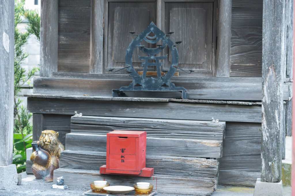 阿蘇神社の外の稲荷神社?