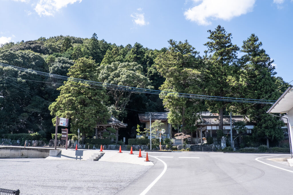 六郷満山最大の寺院「馬城山伝乗寺」跡地「真木大堂」
